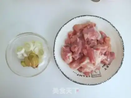 Make Chestnut chicken step 1