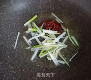 Make Mulberry mushrooms and tofu step 3