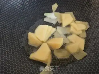 Make Beanie chips for sausage step 1