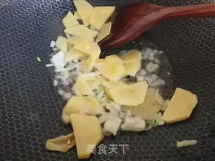 Make Beanie chips for sausage step 2