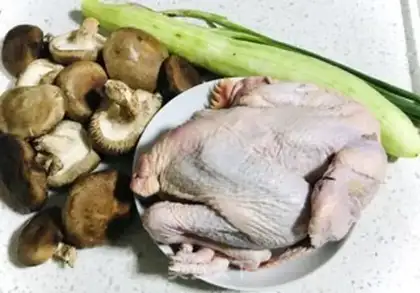 Make Chicken stew mushrooms step 0