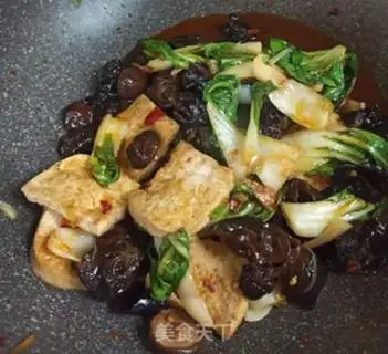 Make Mulberry mushrooms and tofu step 8