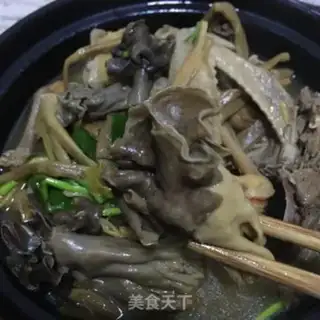 Make Barchuria yellow bouquet pigeon step 20