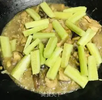 Make Chicken stew mushrooms step 8
