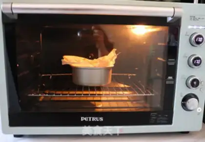 Make Red apple cake step 10
