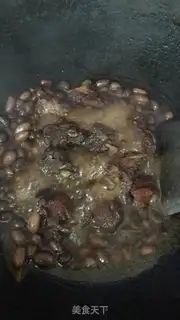 Make Peanut stew pork bones step 6