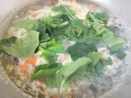 Make Pork mushroom egg and vegetable soup step 7