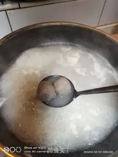 Make Beefball boiled rice powder step 4