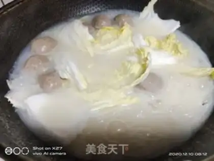 Make Beefball boiled rice powder step 7