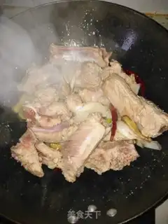 Make Sour bean poached ribs step 5