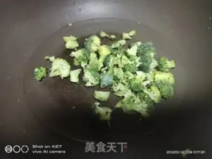 Make Shrimp veggies and rice step 1