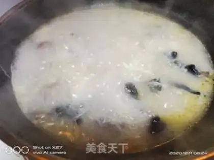 Make Roast beefballs with rice powder step 2