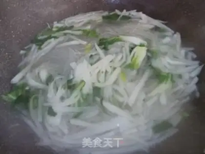 Make ♪ ♪ ♪ A green rose fan soup ♪ step 4