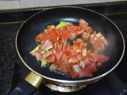 Make Tomato ink fish step 2