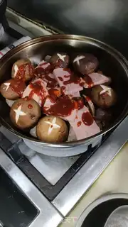 Make The Korean army fire pot step 12