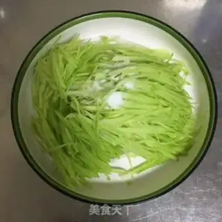 Make The radish step 1