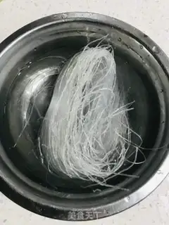 Make A fan of chicken wings step 1