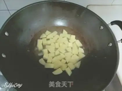 Make Fried potatoes step 1