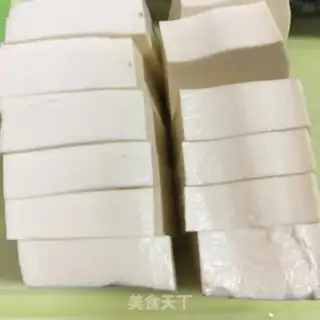 Make Tofu fish soup step 1