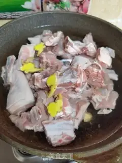 Make Red lamb chops step 2