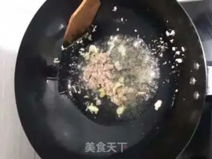 Make A meat powder fan step 2