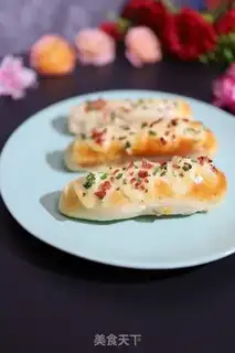 Make Ham sausage bread step 12