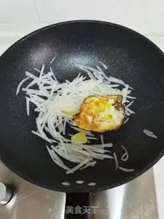 Make Fried egg radish soup step 9