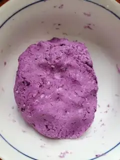 Make Black-sesame-pattern macaroni step 3