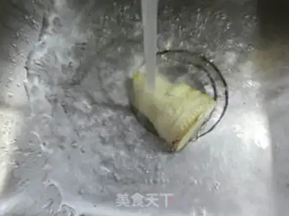Make Winter egg dumplings step 1