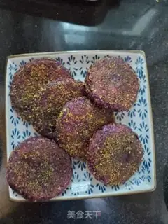 Make Black-sesame-pattern macaroni step 9