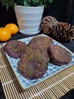 Make Black-sesame-pattern macaroni step 10