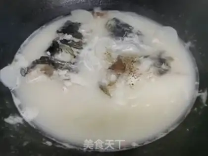 Make Fish head radish soup step 9