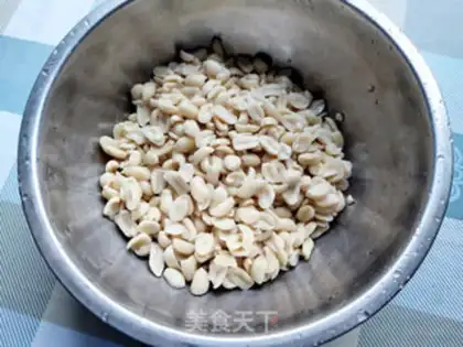 Make Homemade drunk peanuts step 1