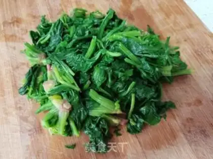 Make Garlic spinach step 3