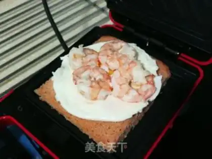 Make Fried egg shrimp sandwich step 9