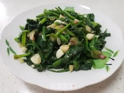Make Garlic spinach step 5