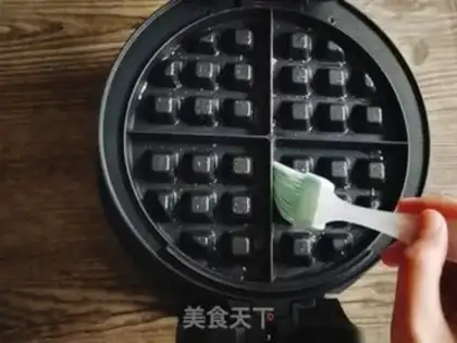 Make original waffles step 5