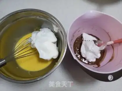 Make Chocolate cyclone cake roll step 6