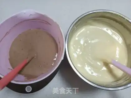 Make Chocolate cyclone cake roll step 7