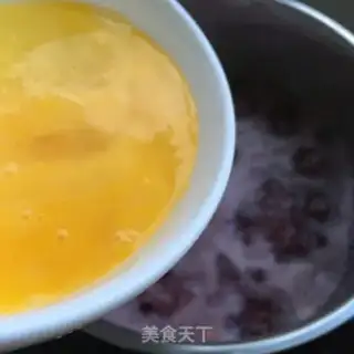 Make "Purple rice sweet egg broth." step 4
