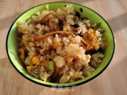 Make radish and egg fried rice step 8