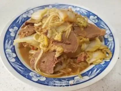 Make The lamb cabbage stew step 5