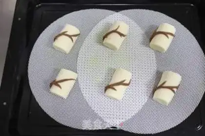 Make The goat milk bun step 10