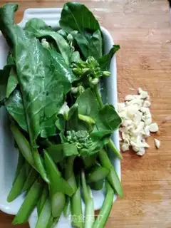 Make Garlic mustard step 0