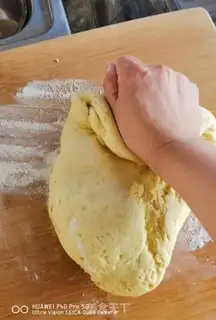 Make Gold bun step 20