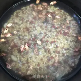 Make Five grains of porridge step 1