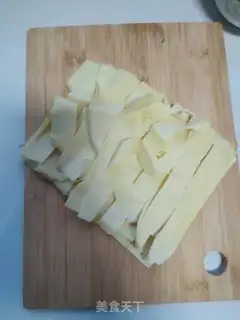 Make Spicy bean skin step 0
