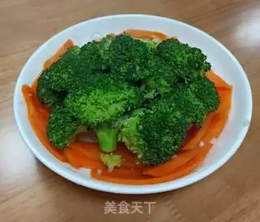 Make Garlic olives and broccoli step 6