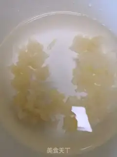 Make Silver pear soup step 0