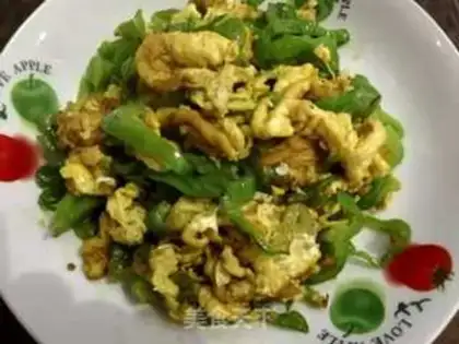 Make Chili fried eggs step 8